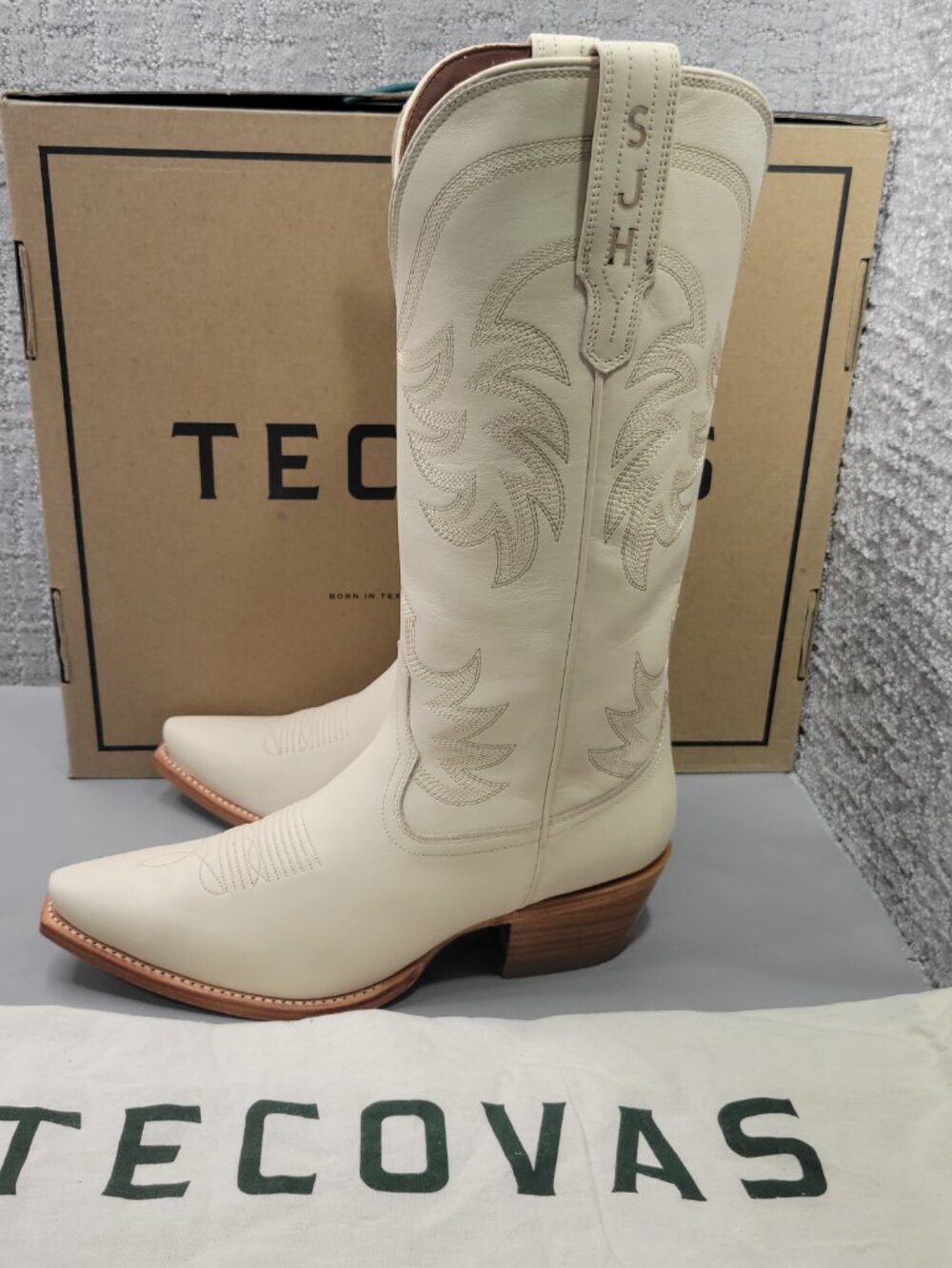 Tecovas the Annie Women's Size US 9.5B Bone Cowhide Cowgirl Boots - Picture 6 of 13